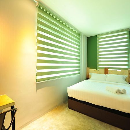 Finess Basic Hotel Malacca Exterior photo