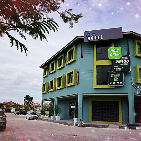 Finess Basic Hotel Malacca Exterior photo