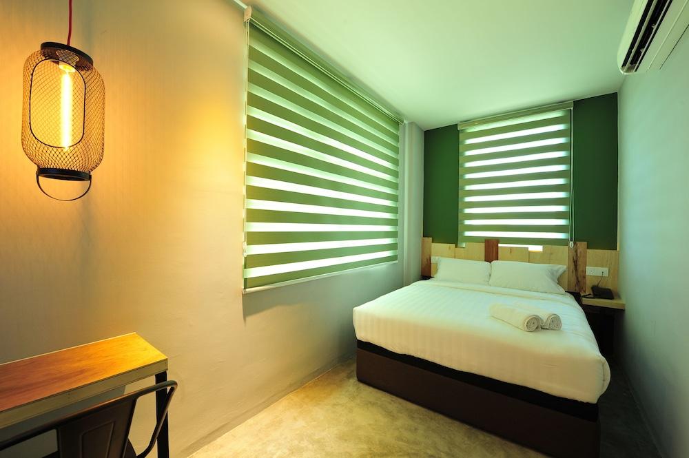 Finess Basic Hotel Malacca Exterior photo