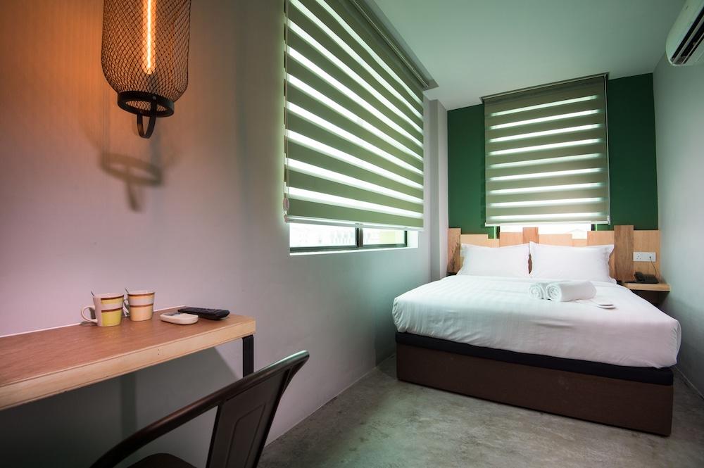 Finess Basic Hotel Malacca Exterior photo
